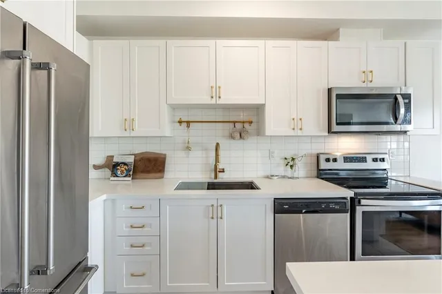 Additional image 13 of 403 Westwood Dr Unit 43