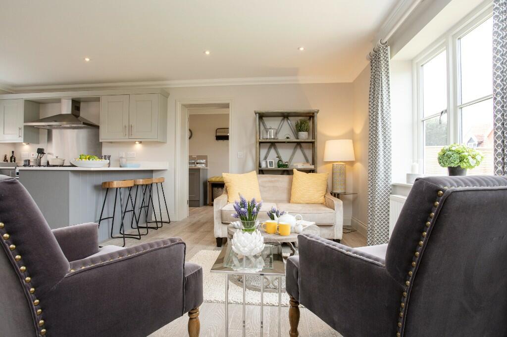 Additional image 8 of River Reach,
Mistley,
Manningtree,
Essex,
CO11 2FL