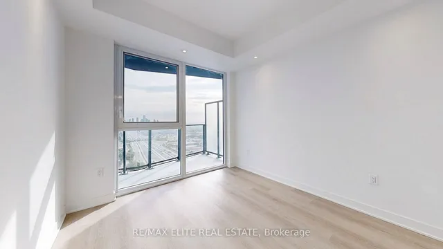 Additional image 17 of 36 Zorra St Unit 2507