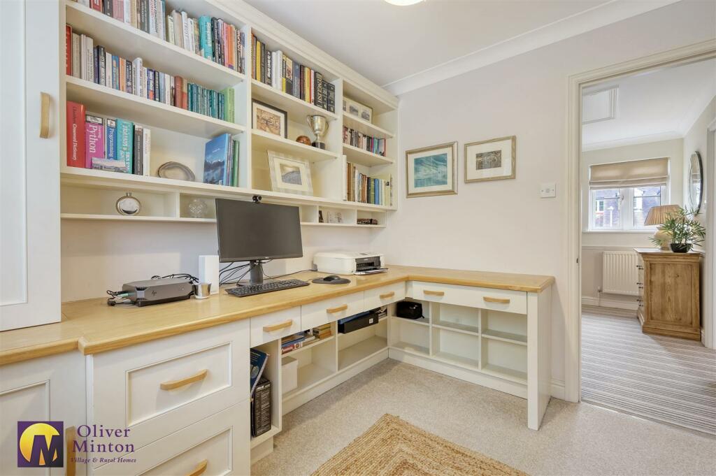 Additional image 42 of Little Brook Road, Roydon