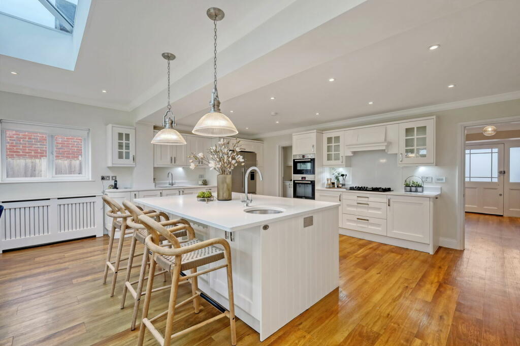 Additional image 6 of Norsey Road, Billericay, CM11