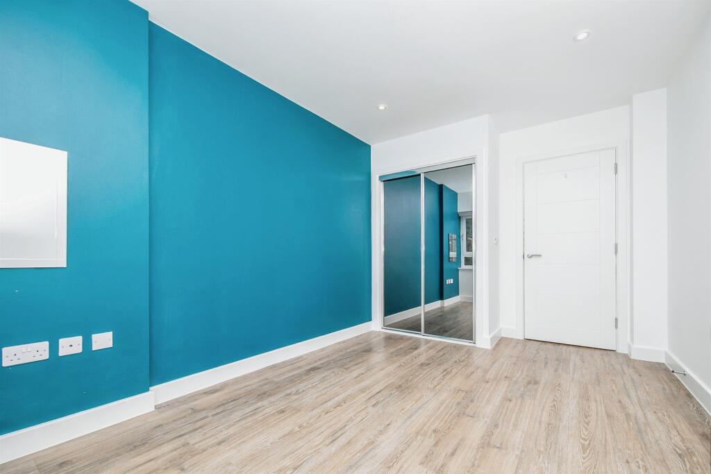 Additional image 7 of High Street, Colchester