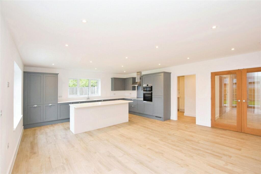 Additional image 4 of Oaklands, Oak Tree Place, Clacton Road, Elmstead, Colchester, Essex, CO7