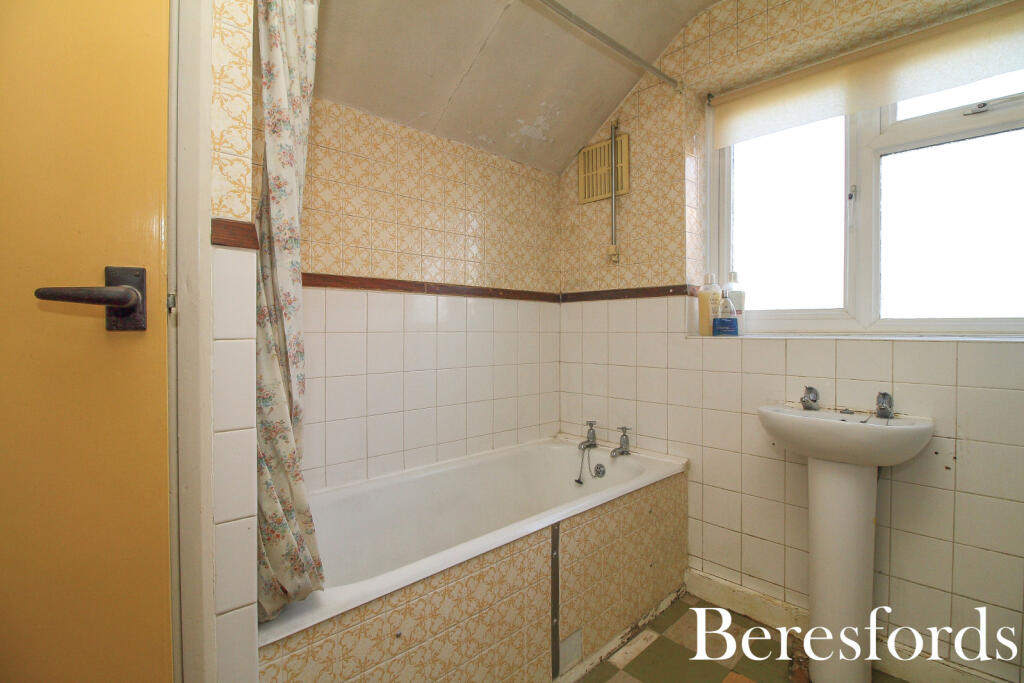 Additional image 11 of Norton Road, Ingatestone, CM4