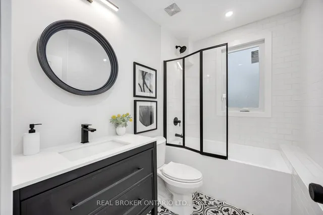 Additional image 20 of 34 Earl Haig Ave