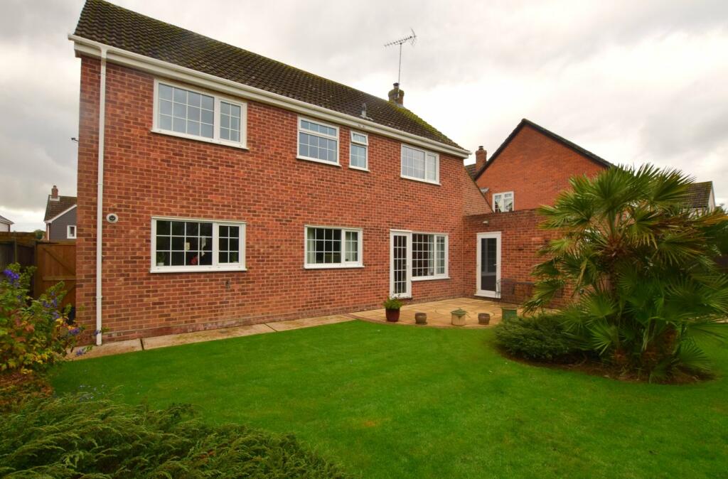 Additional image 29 of Smythe Road, Billericay, CM11