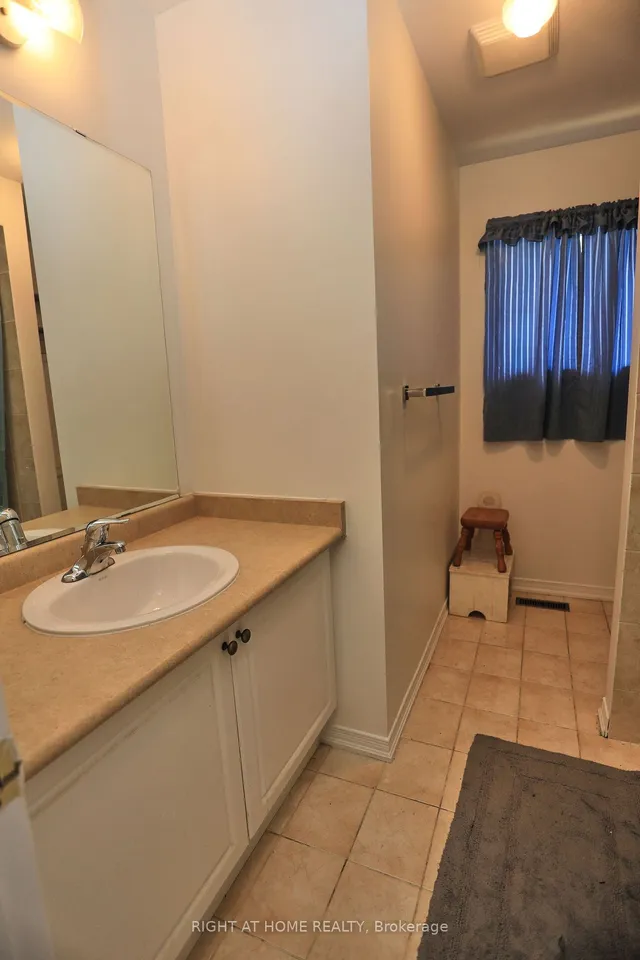 Additional image 11 of 165 Zia Dodda Cres