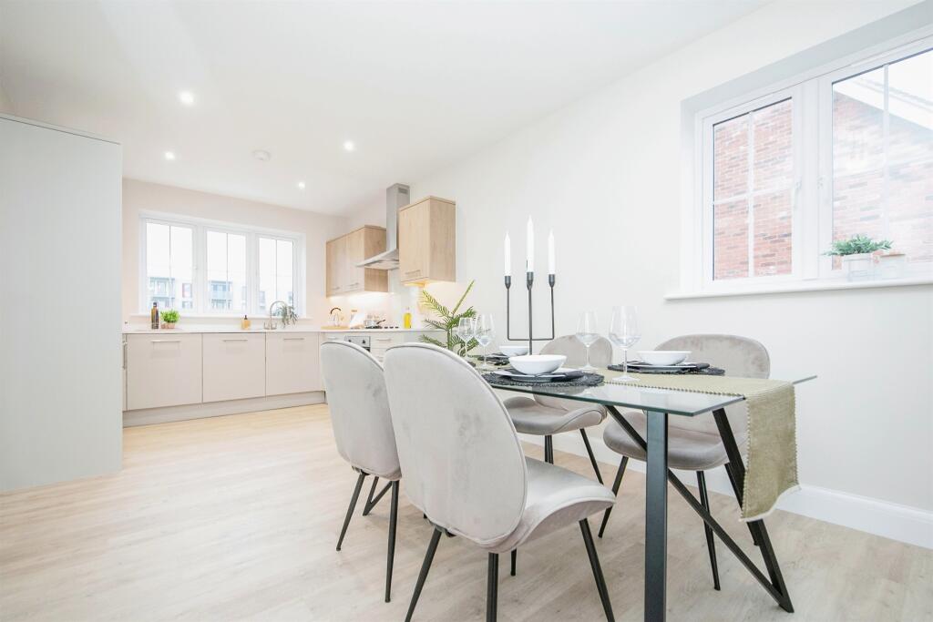 Additional image 4 of Martello Drive, Kirby Road, Walton On The Naze