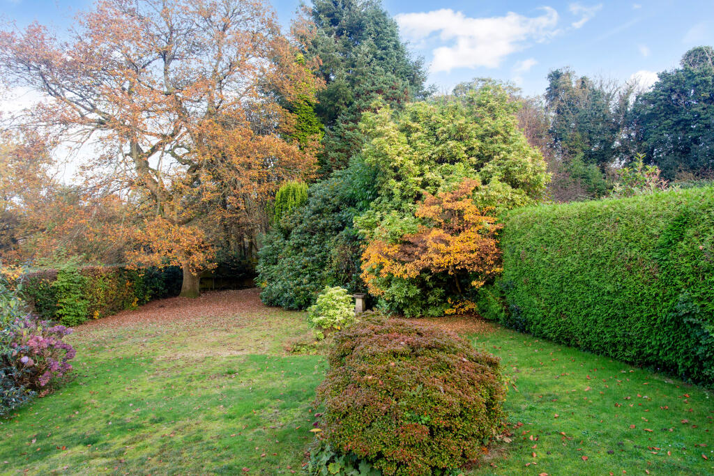 Additional image 6 of Tupwood Lane, Caterham, CR3