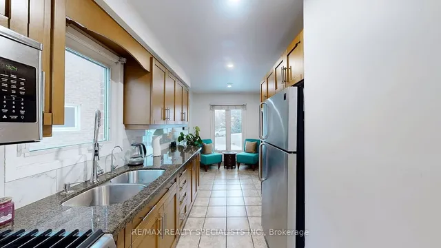 Additional image 13 of 94 Flamingo Cres