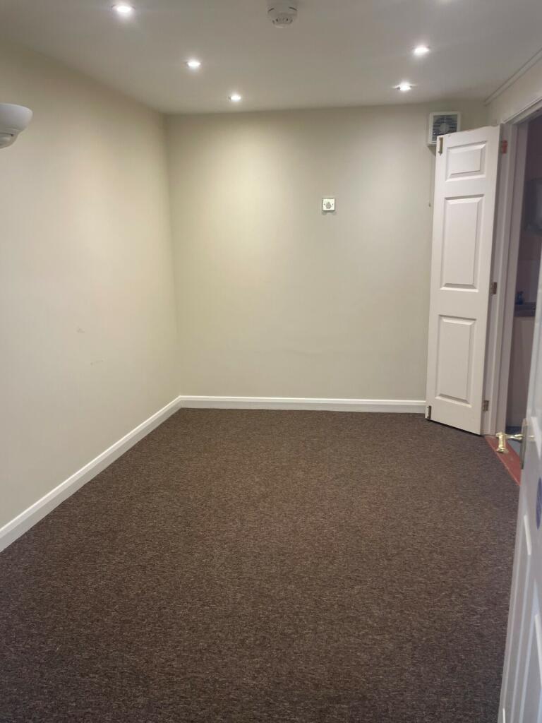 Additional image 11 of 213a High Street, Kelvedon, CO5