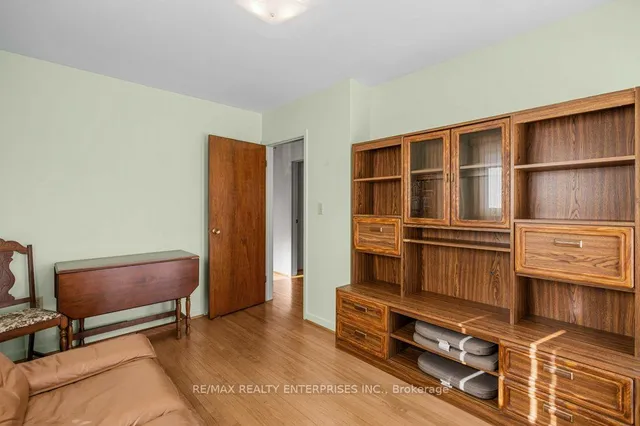 Additional image 21 of 1 Beatty Ave