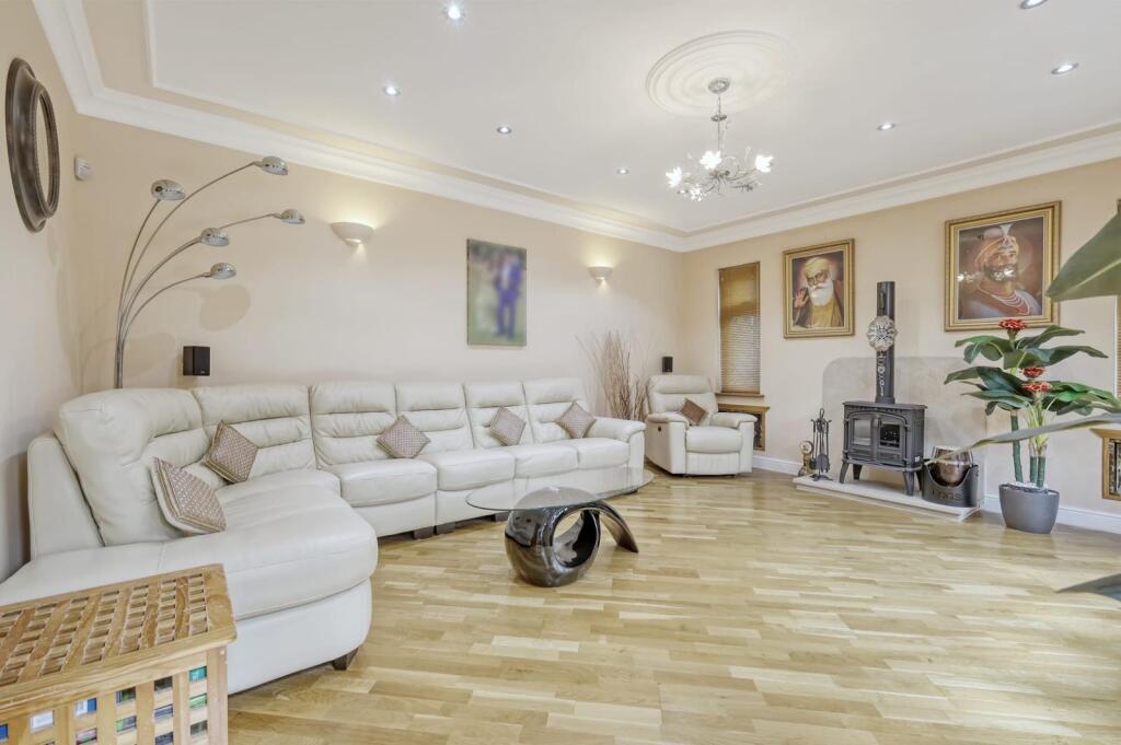 Additional image 25 of Ingrave Road, Brentwood