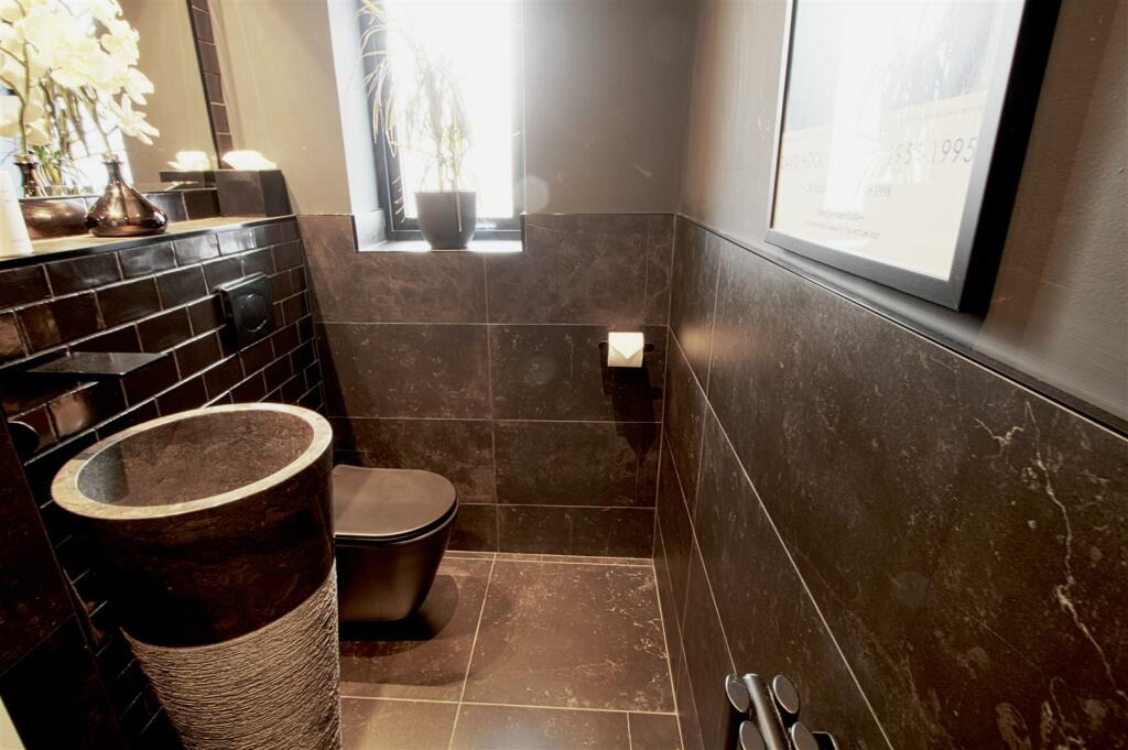 Additional image 18 of Meade Road, Billericay