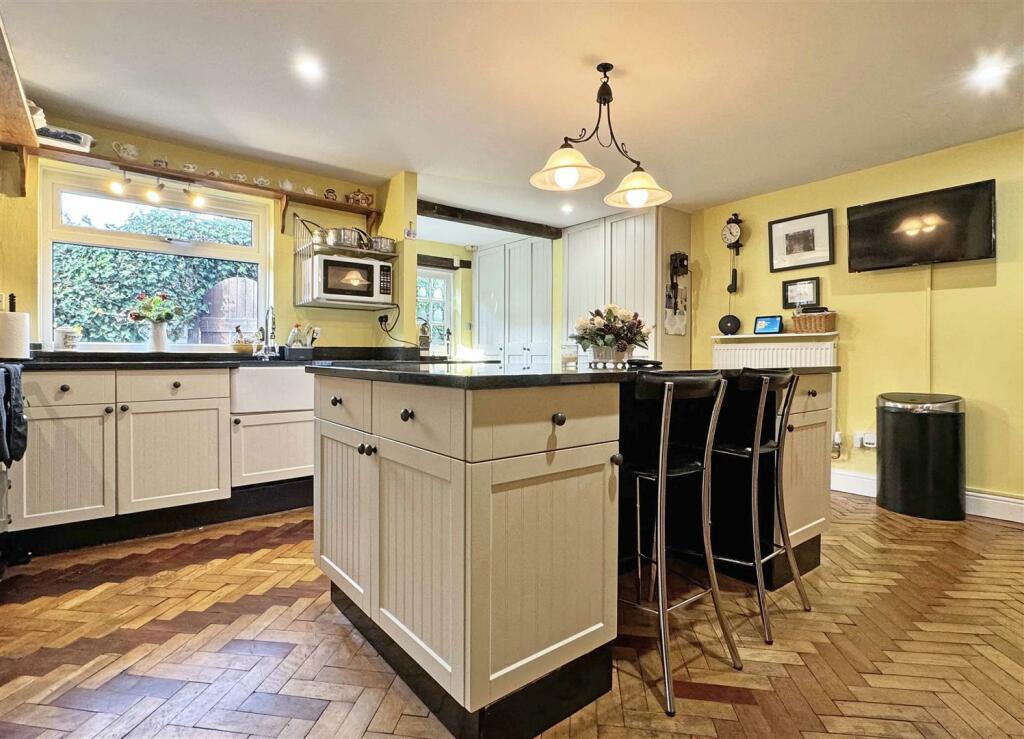 Additional image 15 of Gransmore Green, Felsted, Dunmow