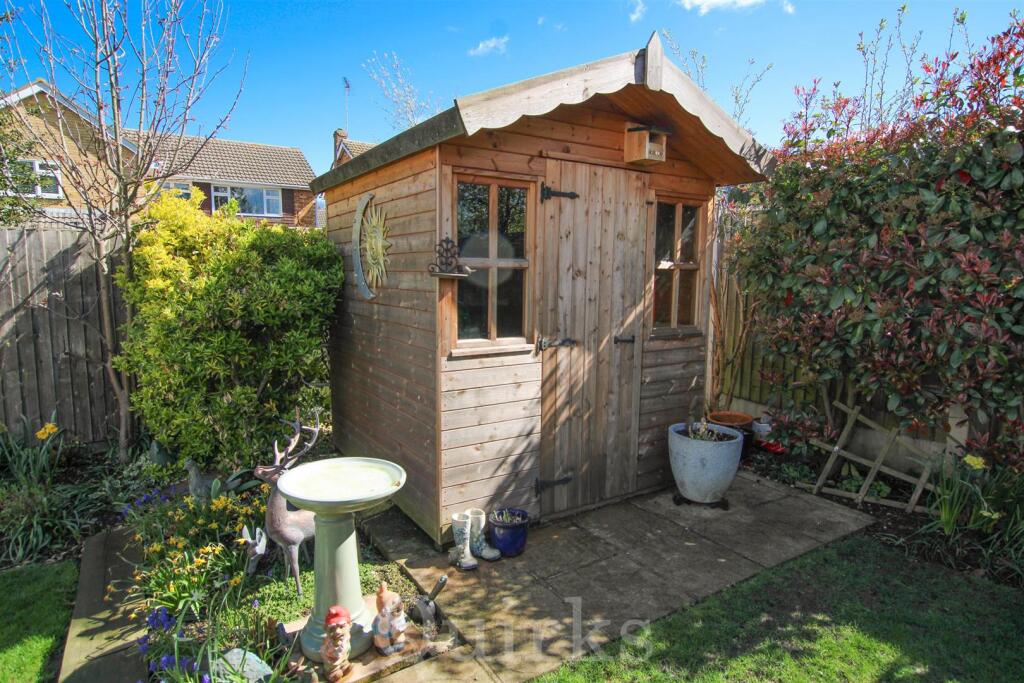 Additional image 18 of The Warren, Billericay