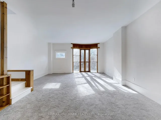 Additional image 23 of 86 Langley Ave