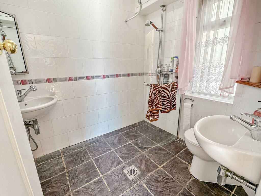 Additional image 23 of Fitzgilbert Road, Colchester