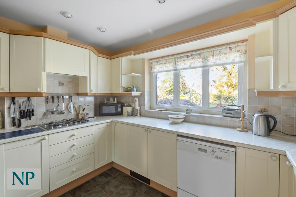 Additional image 30 of Fitzwalter Road, Colchester