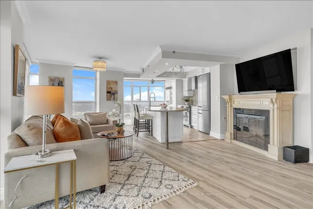 Additional image 10 of 3 Marine Parade Dr Unit 2005