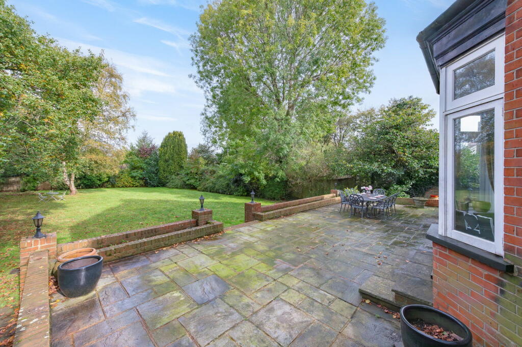 Additional image 48 of Queens Park Road, Caterham, CR3