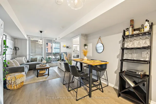 Additional image 7 of 3091 Dufferin St Unit 439