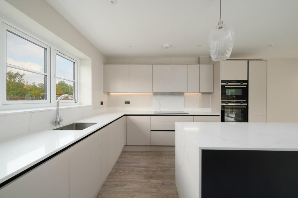 Additional image 6 of North Drive, Hutton, Brentwood, CM13