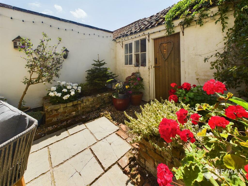 Additional image 38 of West Street, Harwich