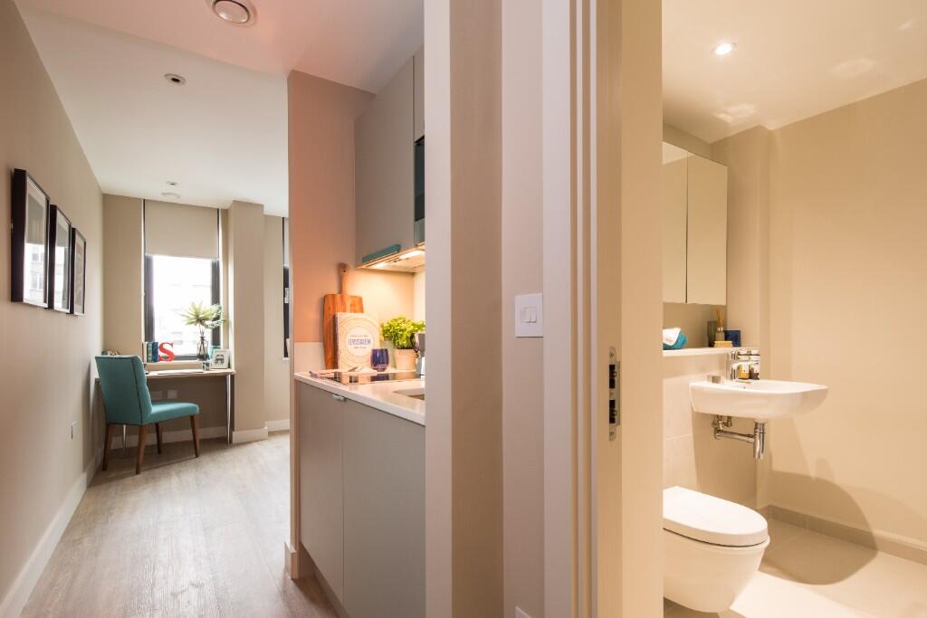 Additional image 4 of Wellesley Road, Croydon, London, CR0