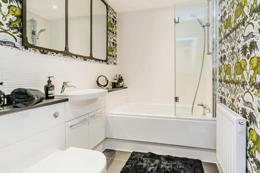 Additional image 9 of Godstone Road, Caterham, Surrey, CR3