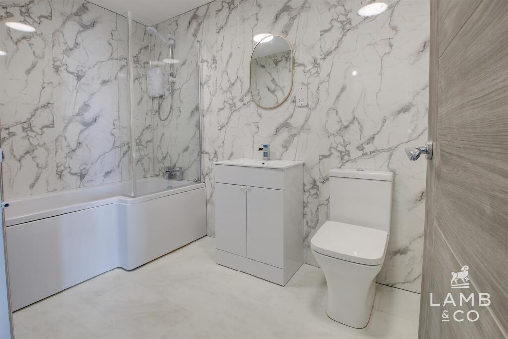 Additional image 7 of Lyndhurst Road, Holland-On-Sea, Clacton-On-Sea