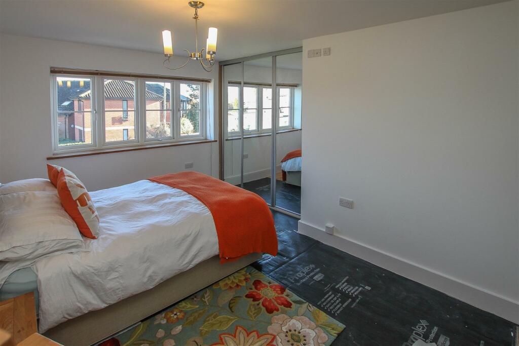 Additional image 20 of Great Fox Meadow, Kelvedon Hatch