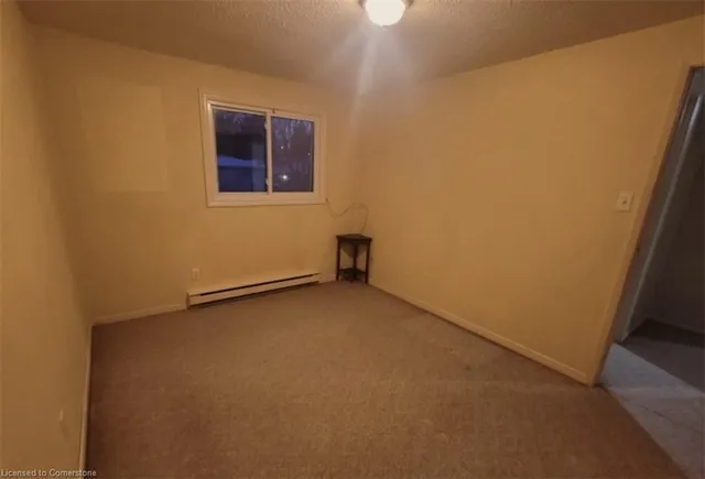 Additional image 18 of 42 Cedarhill Cres