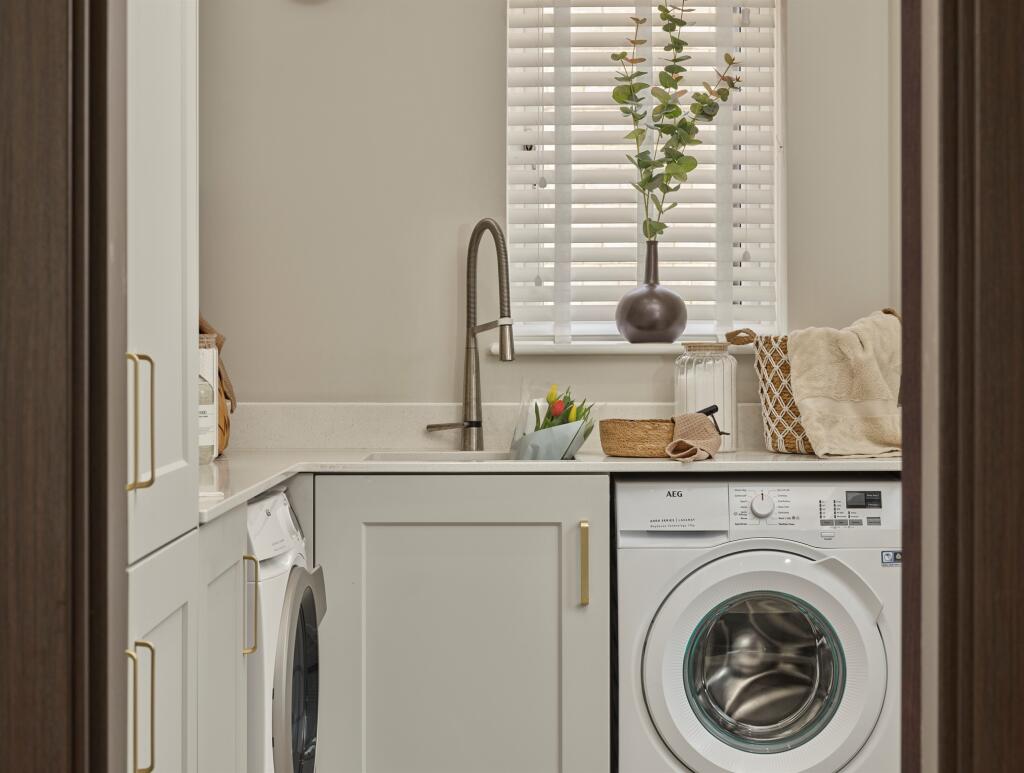 Additional image 4 of Thornwood Park, Thornwood, Epping