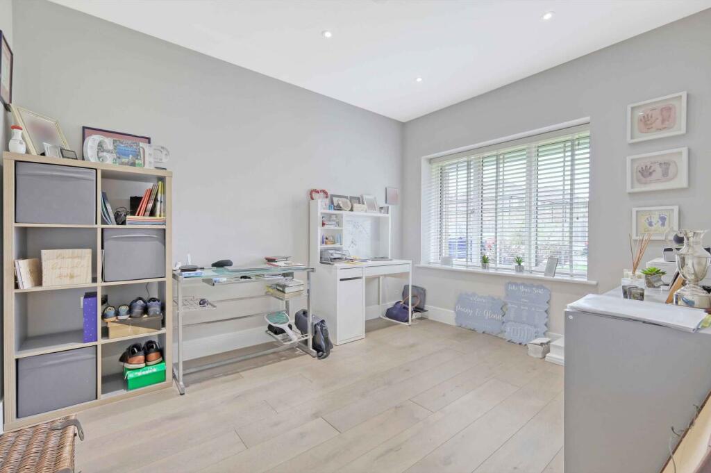 Additional image 29 of Little Ridings Lane, Ingatestone, CM4