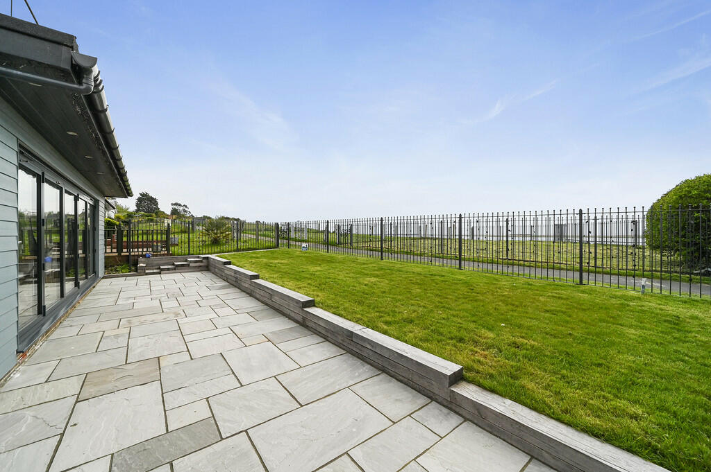 Additional image 23 of Point Clear Road, St Osyth