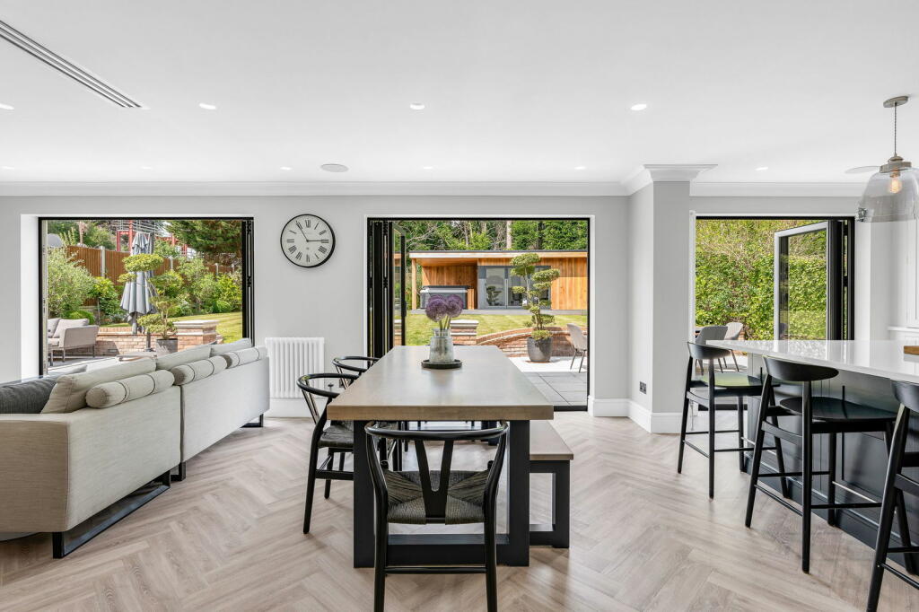 Additional image 20 of Longaford Way, Hutton Mount, Brentwood, CM13 2LT