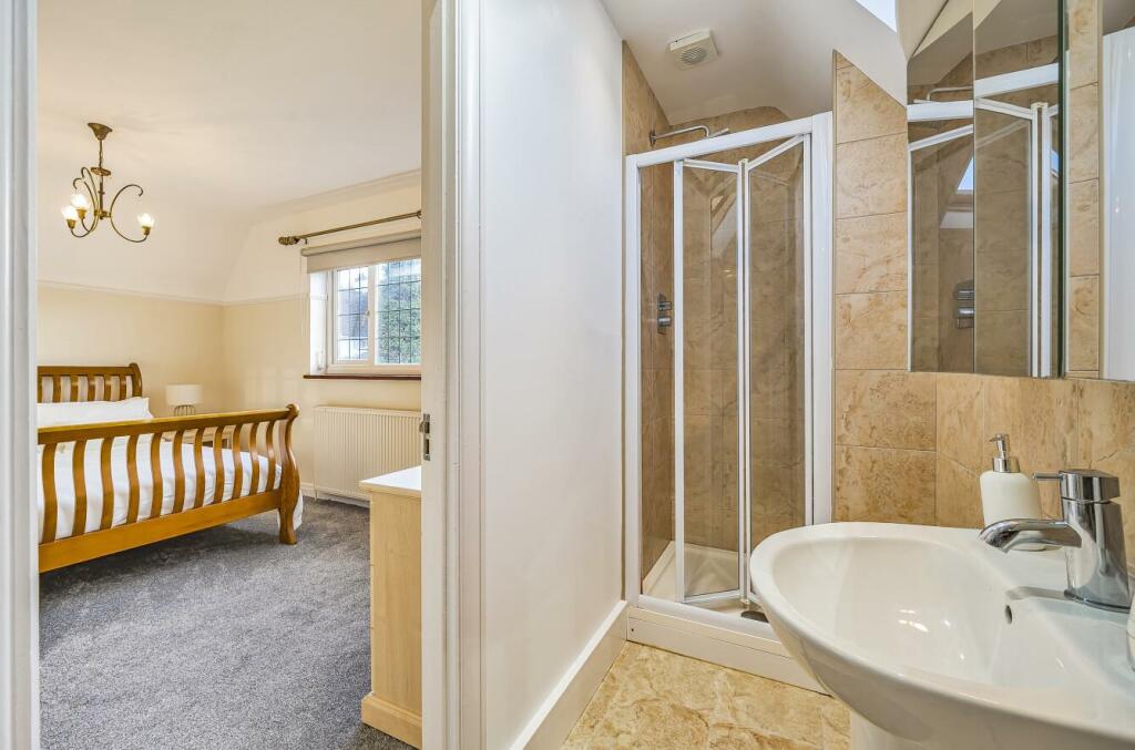 Additional image 17 of Stagbury Close, Chipstead