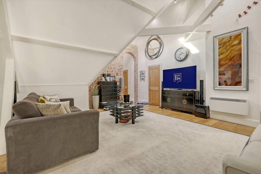 Additional image 8 of The Galleries, Brentwood