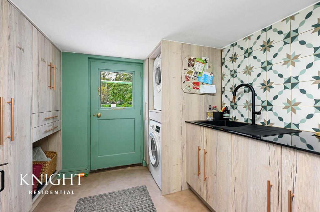 Additional image 39 of Coggeshall Road, Braintree, CM77