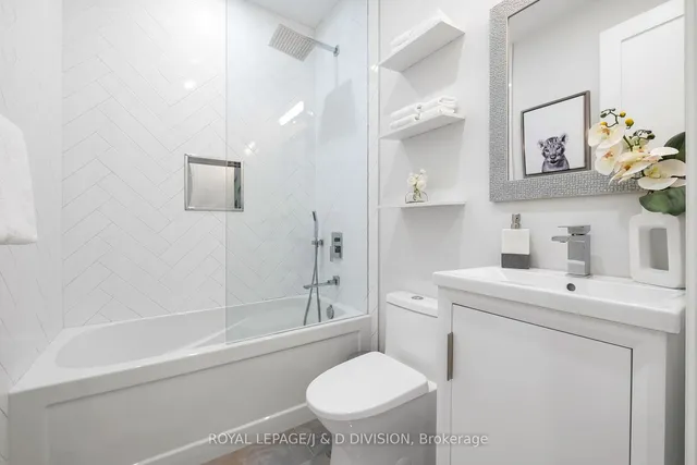 Additional image 28 of 28 Melville Ave