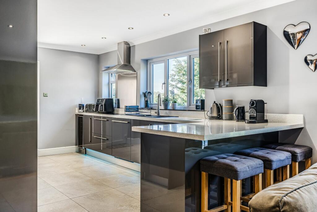 Additional image 14 of Searchwood Road, Warlingham, CR6