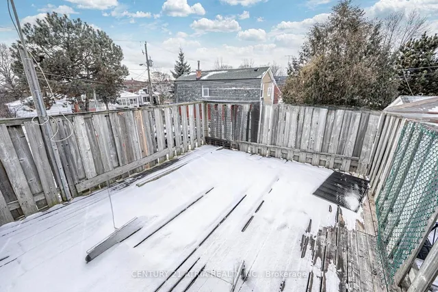 Additional image 21 of 712 Jane St