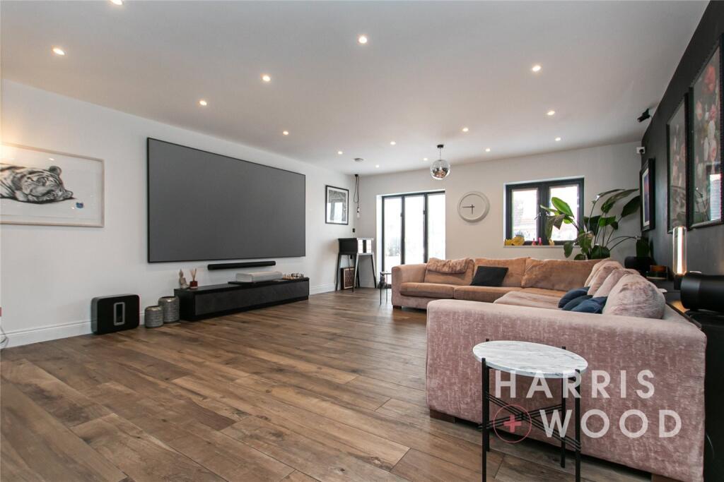 Additional image 6 of Dumont Avenue, St. Osyth, Clacton-on-Sea, Essex, CO16