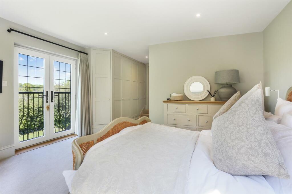 Additional image 41 of Hazelwood Lane, Chipstead