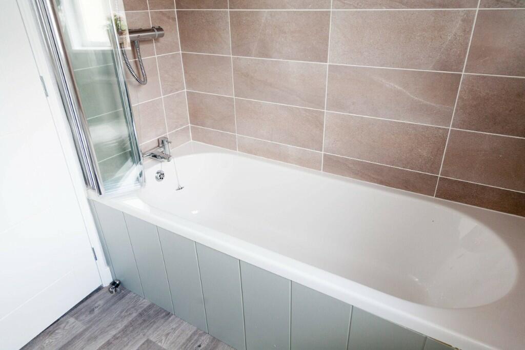 Additional image 11 of Crowsheath Estate, Hawkswood Road, CM11