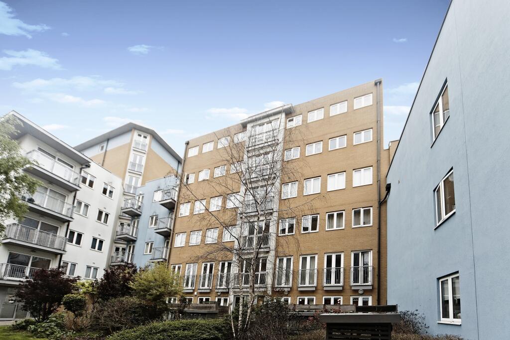 Additional image 4 of Whitestone Way, Croydon, CR0