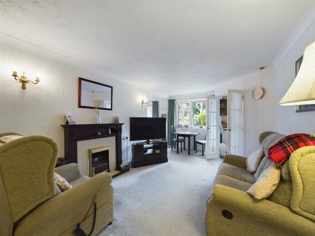 Additional image 2 of Brighton Road, Coulsdon