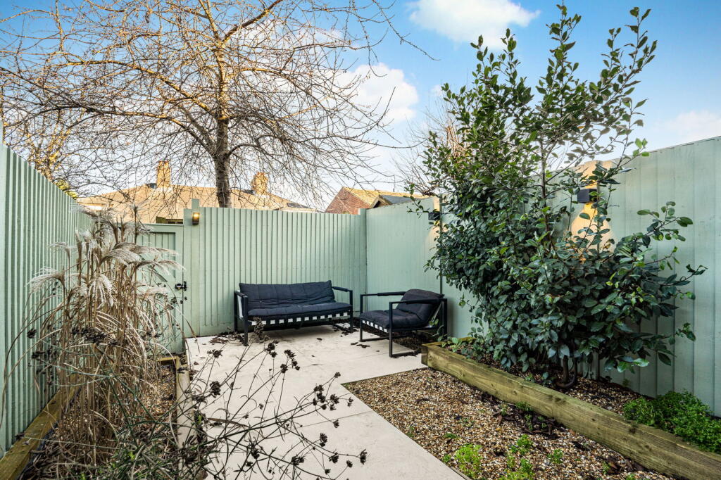 Additional image 23 of Sidney Terrace, Bishops Stortford, CM23 3TU