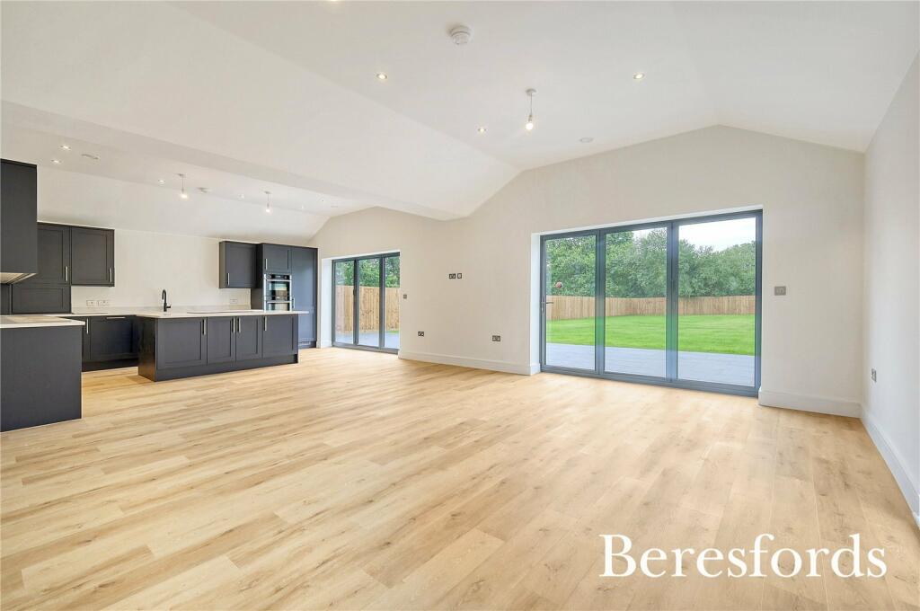 Additional image 17 of New Road, Little Burstead, CM12